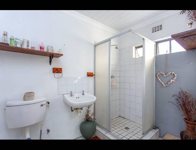 4 BEDROOM FREEHOLD SOLD IN OTTERY
